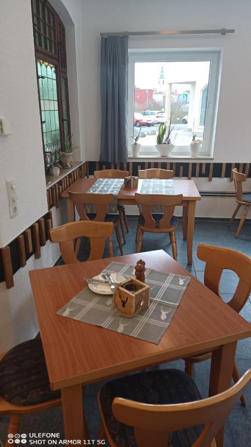 Hotel & Restaurant Zum Hirsch Romhild Εξωτερικό φωτογραφία