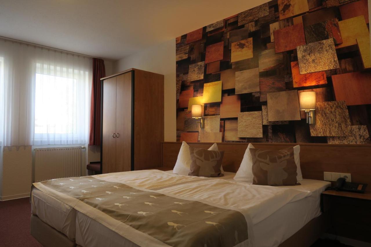 Hotel & Restaurant Zum Hirsch Romhild Εξωτερικό φωτογραφία